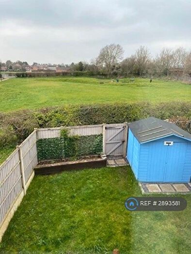 3 Bedroom Semi-Detached House To Rent In Wallis Close, Draycott, DE72