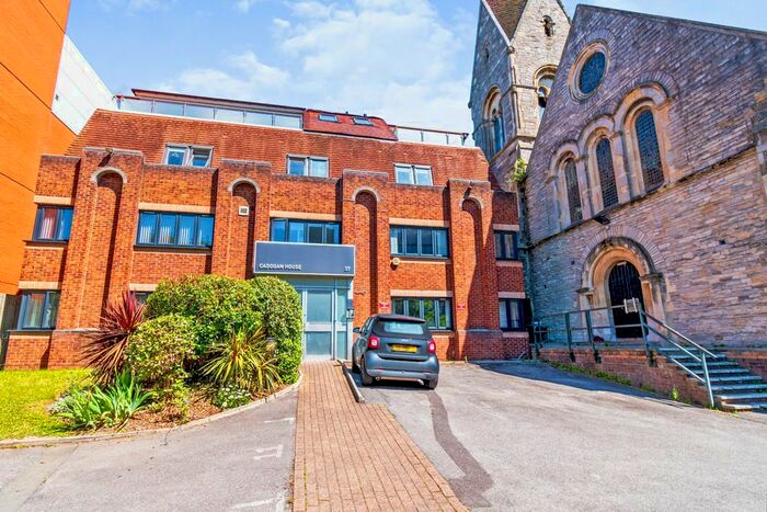 2 Bedroom Property To Rent In Commercial Road, Southampton, SO15