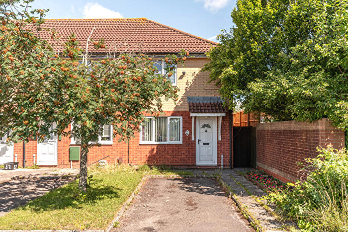 2 Bedroom End Of Terrace House For Sale In Fonthill Road, Southmead, Bristol, BS10