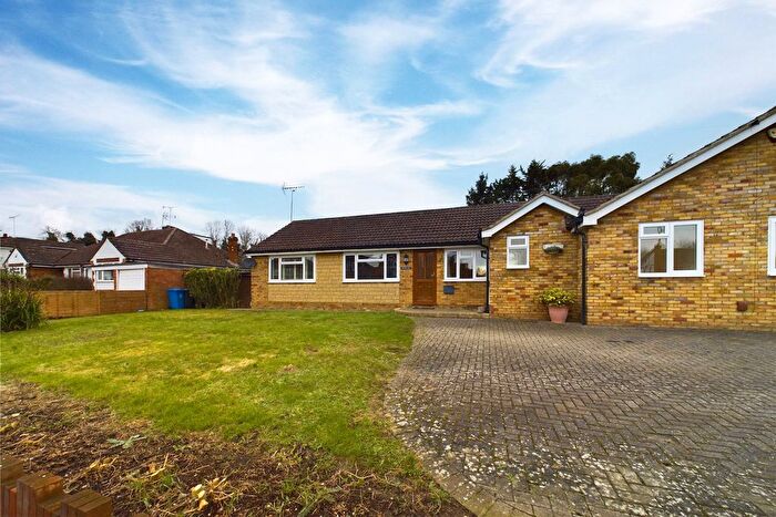 3 Bedroom Bungalow To Rent In Forlease Road, Maidenhead, Berkshire, SL6