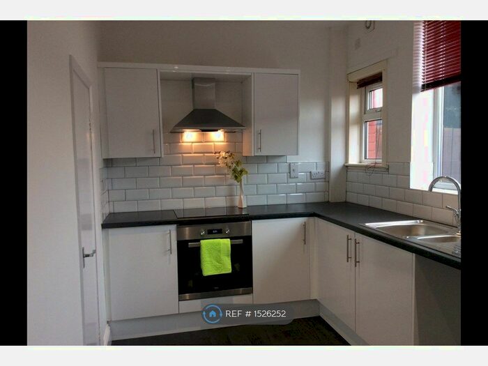 3 Bedroom Semi-Detached House To Rent In Pallister Avenue, Middlesbrough, TS3
