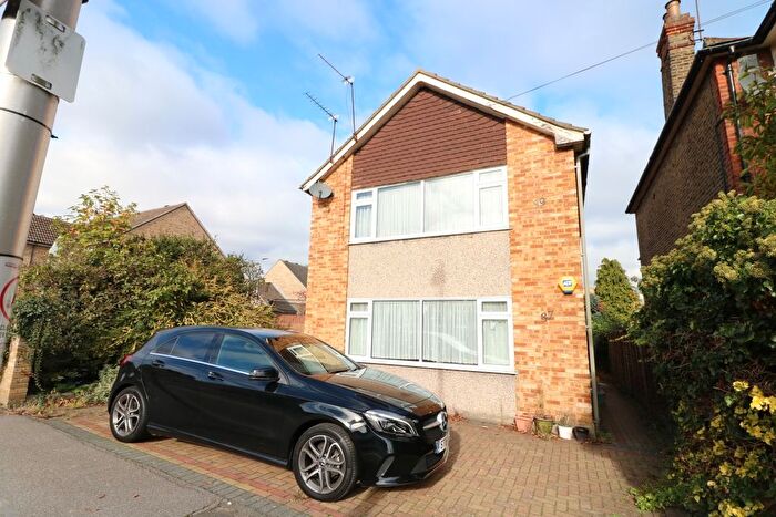 2 Bedroom Flat To Rent In Derby Road, London, E18