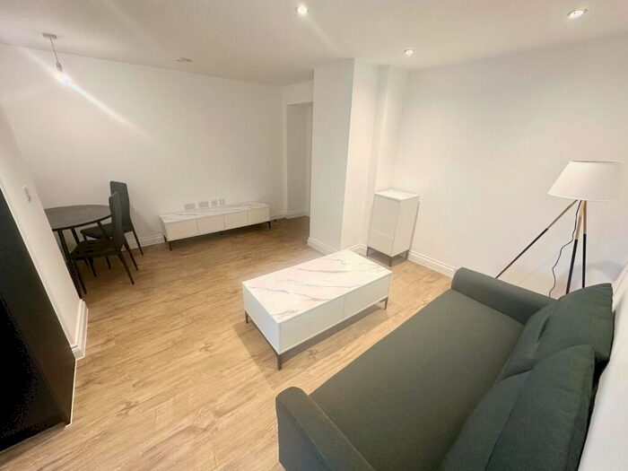 2 Bedroom Apartment To Rent In Bank Street, City Centre, Sheffield, S1