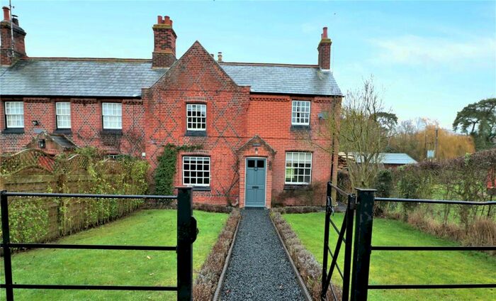 2 Bedroom Semi-Detached House To Rent In East View, Crown Street, Dedham, Colchester, CO7