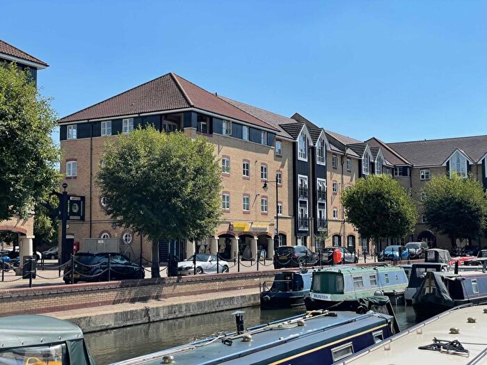 3 Bedroom Apartment To Rent In Stephenson Wharf, Hemel Hempstead, HP3