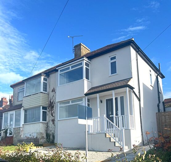 3 Bedroom Semi-Detached House To Rent In Harcourt Drive, Herne Bay, CT6