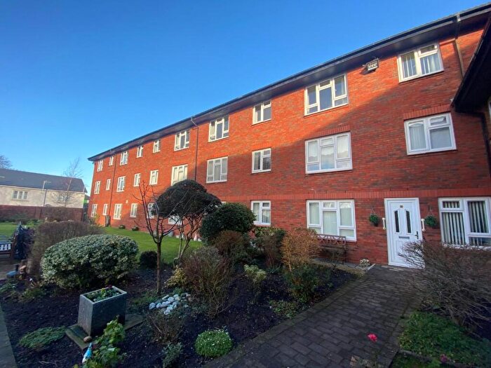 1 Bedroom Apartment For Sale In Coronation Road, Crosby, Liverpool, L23