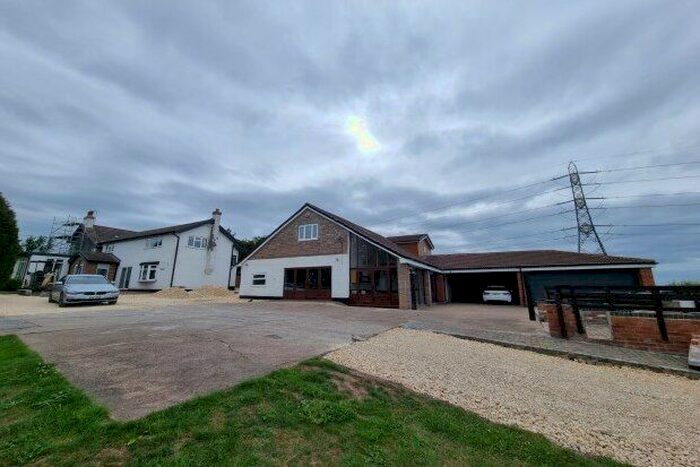 1 Bedroom Farmhouse To Rent In Fern Road, Nottingham, NG12