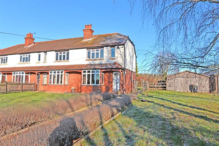 4 Bedroom Equestrian For Sale In Lingfield, Surrey, RH7