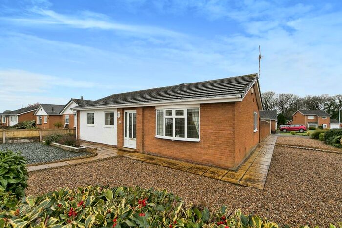 3 Bedroom Detached House For Sale In Fairoaks Crescent, Llay, Wrexham, LL12