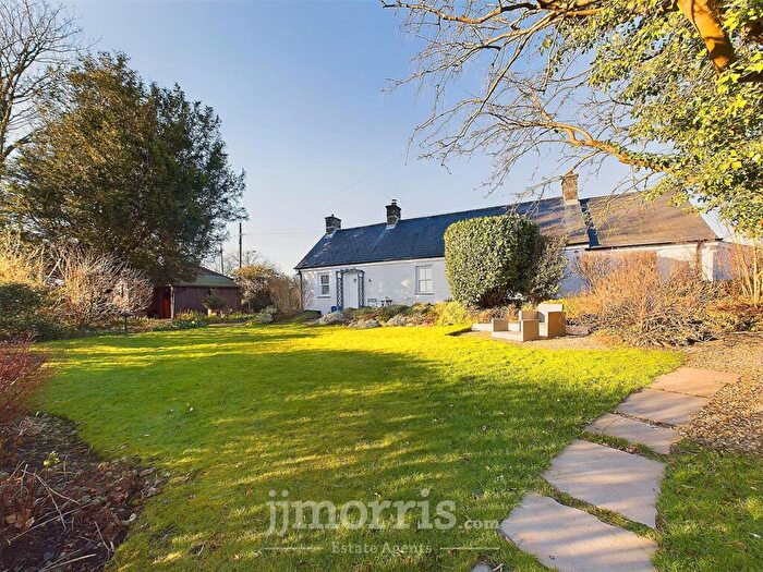 1 Bedroom Cottage For Sale In Cwm Cou, Newcastle Emlyn, SA38
