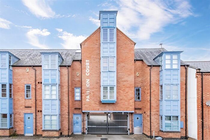 1 Bedroom Apartment To Rent In Roe Road, Northampton, NN1