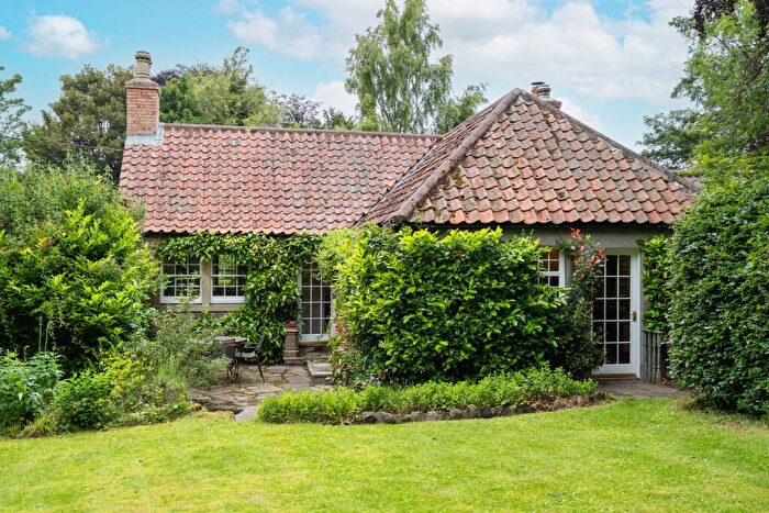 4 Bedroom Detached House For Sale In Loaning Hill House, Kilmany, Cupar, Fife, KY15