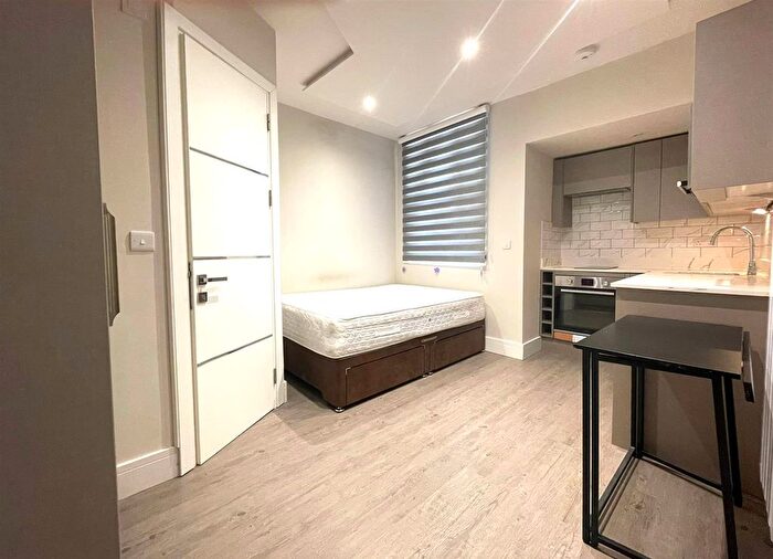 Studio To Rent In Mora Road, London, NW2