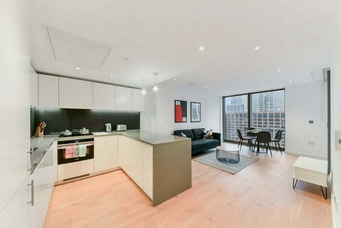 1 Bedroom Flat To Rent In Marsh Wall, Canary Wharf, London, E14