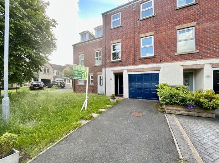 4 Bedroom Terraced House To Rent In Stonecross Close, Accrington, BB5