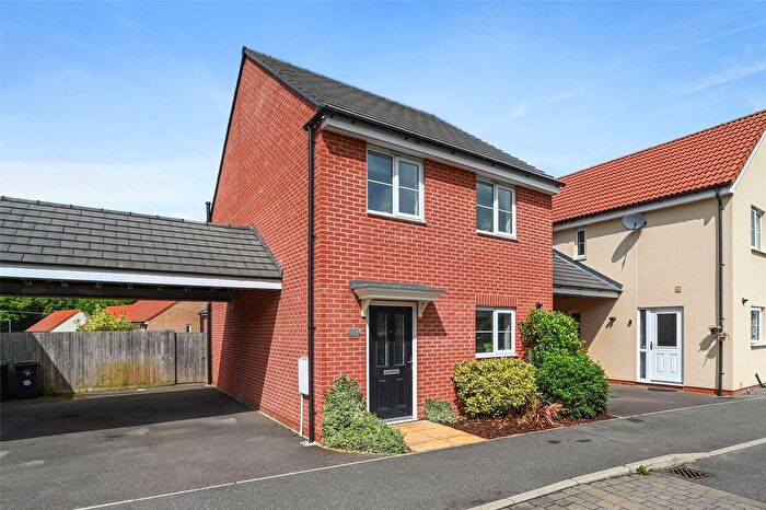 3 Bedroom Detached House For Sale In Lime Avenue, Saffron Walden, Essex, CB10