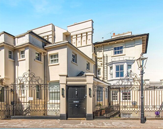 5 Bedroom Detached House For Sale In Park Terrace, The Park, Nottingham, NG1