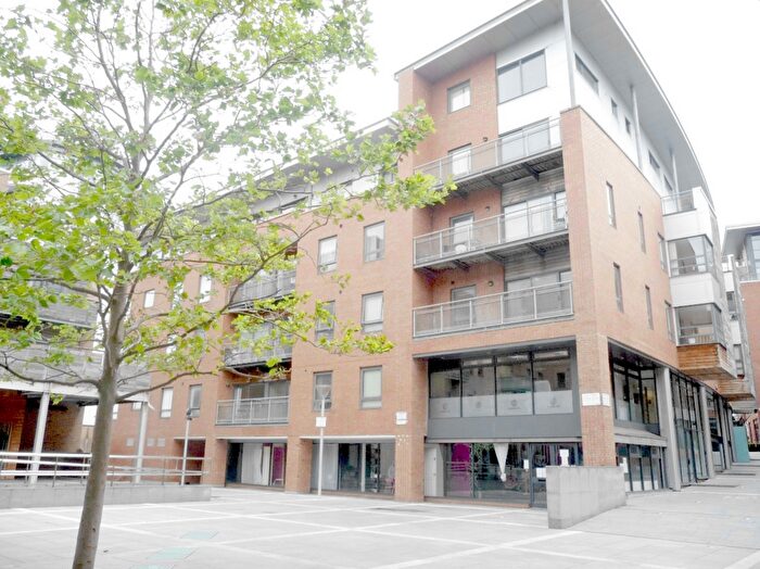 1 Bedroom Flat To Rent In Madison Square, Liverpool, L1