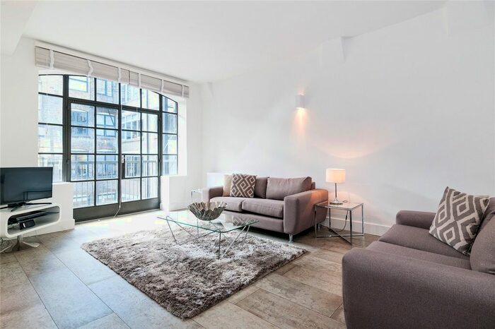 2 Bedroom Flat To Rent In Great Sutton Street, London, EC1V
