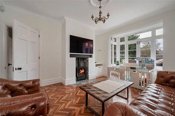 4 Bedroom Detached House For Sale In Queens Road, Clarendon Park, Leicester, LE2