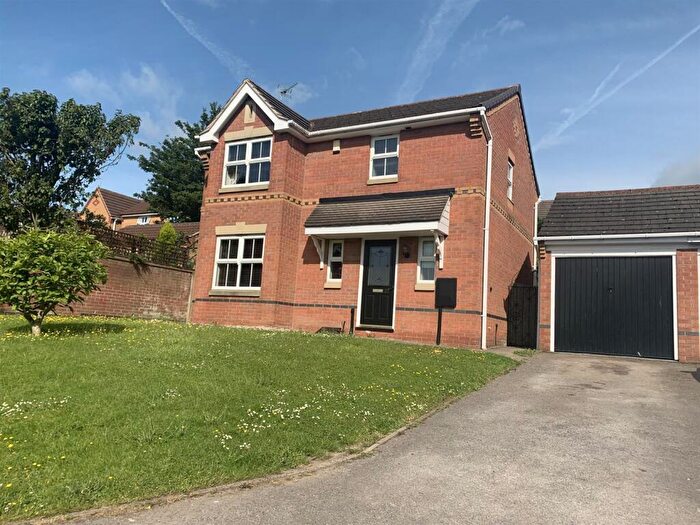 3 Bedroom Detached House To Rent In Grendon Way, Sutton In Ashfield, Nottinghamshire, NG17