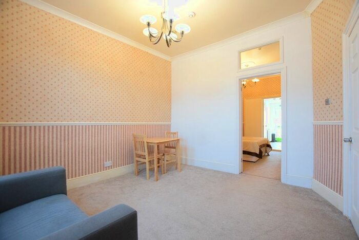 Studio To Rent In Ashgrove Road, Ilford, IG3