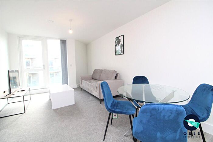 2 Bedroom Flat To Rent In Adelphi Wharf, Adelphi Street, Salford, Greater Manchester, M3