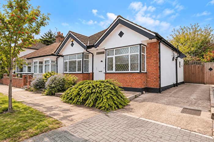 3 Bedroom Detached Bungalow For Sale In Beaumont Avenue, Wembley, Middlesex, HA0