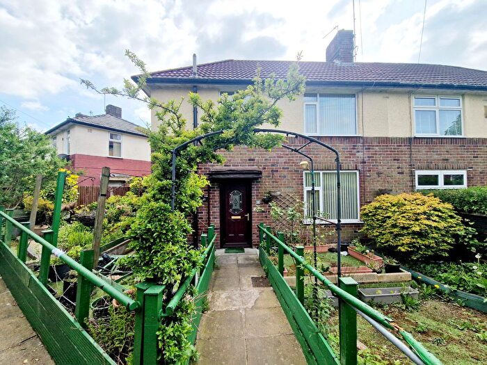 2 Bedroom Property To Rent In Pilmuir Road, Blackburn, BB2