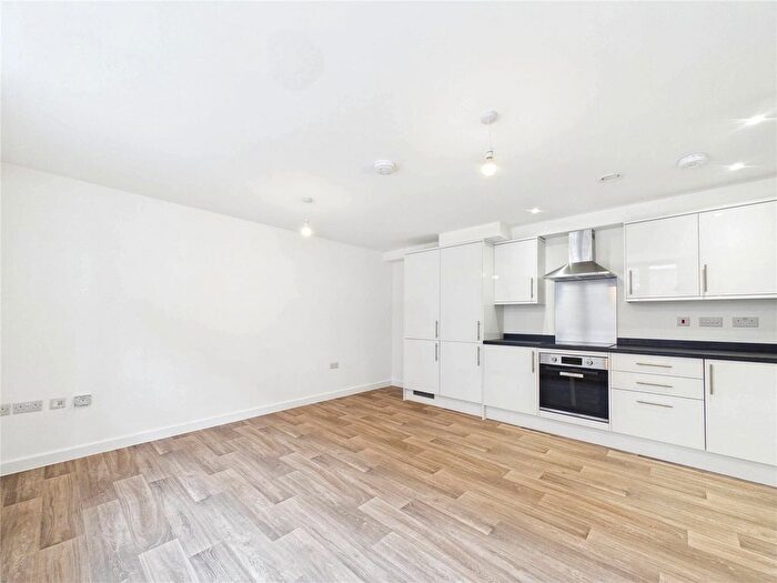 1 Bedroom Flat To Rent In St. Helens Lane, Colchester, Essex, CO1