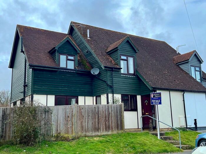 3 Bedroom Semi-Detached House For Sale In Teasley Mead, Tunbridge Wells, Kent, TN3