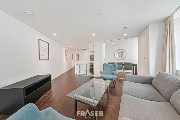 2 Bedroom Flat For Sale In Eagle Point, London, EC1V