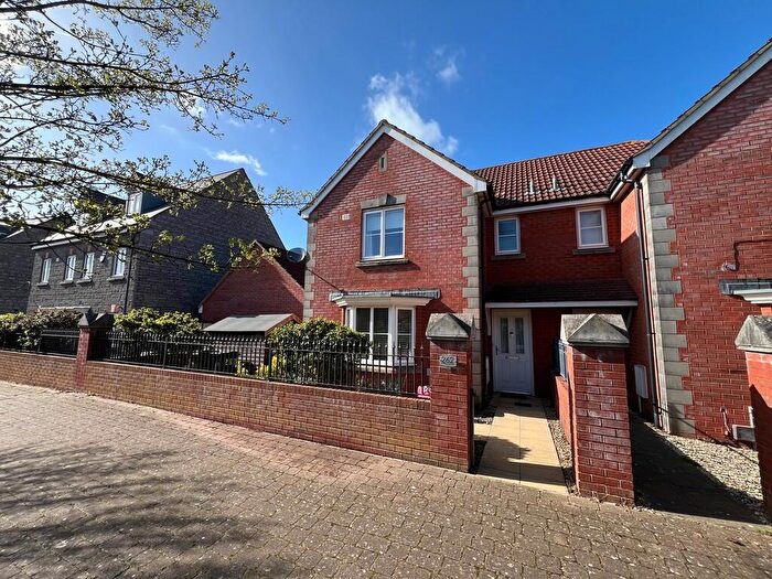 3 Bedroom Semi Detached House For Sale In Worle Moor Road, BS24