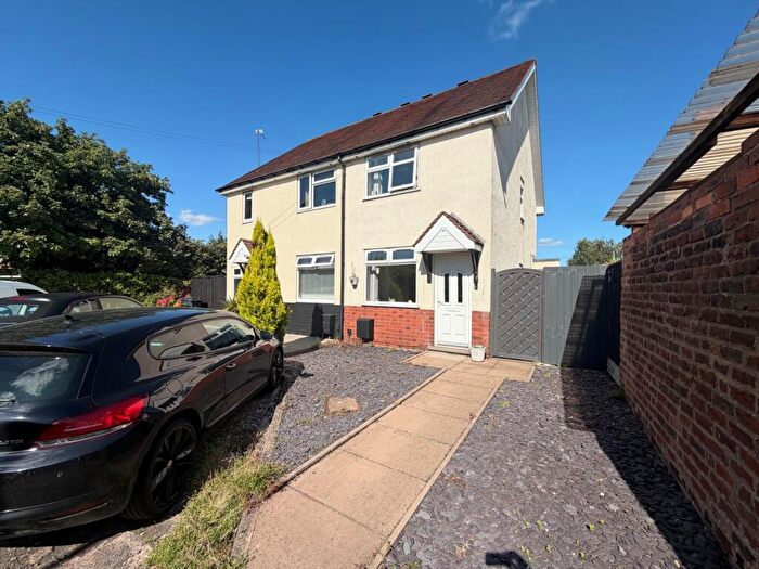 2 Bedroom Semi-Detached House To Rent In Sun Street, Quarry Bank, Brierley Hill, DY5