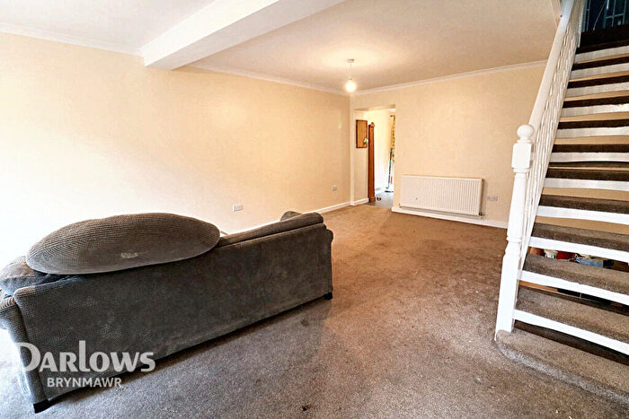 3 Bedroom End Of Terrace House For Sale In Victoria Road, Abertillery, NP13