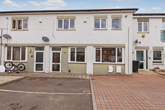 2 Bedroom Terraced House For Sale In Asprey Place, Littledown Road, Slough, SL1