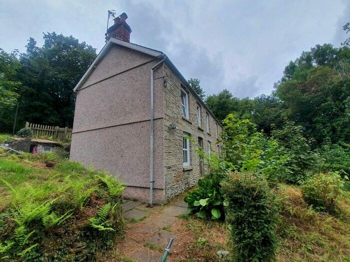 3 Bedroom Terraced House To Rent In Mount Pleasant, Balaclava Road, Glais, Swansea., SA7