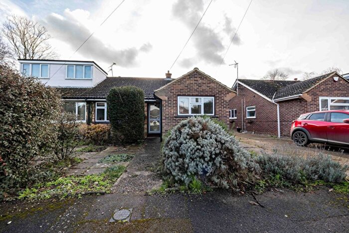 2 Bedroom Semi-Detached Bungalow To Rent In Elmleigh Road, Littlebourne, CT3