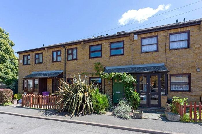 Studio To Rent In Spitalfields, London, E1