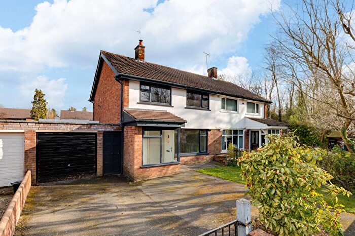 3 Bedroom Semi-Detached House For Sale In Simonstone Road, Broughton, CH4