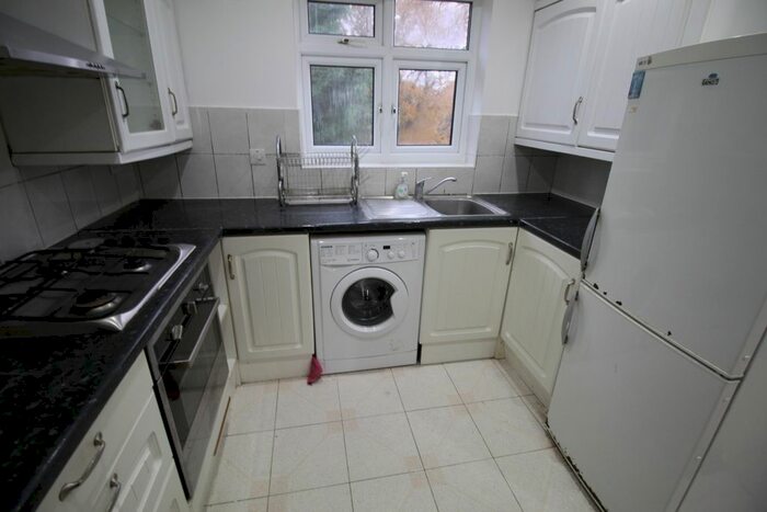 2 Bedroom Maisonette To Rent In Shaftesbury Avenue, South Harrow, Harrow, HA2