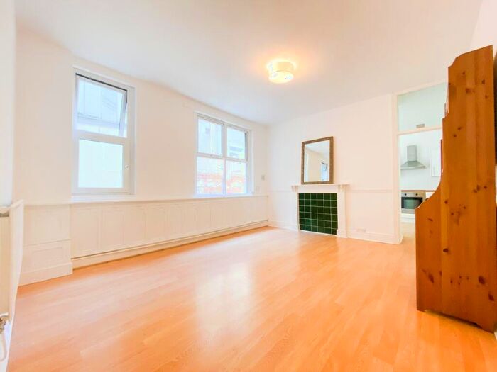 2 Bedroom Terraced House To Rent In Tydfil Place, Roath, CF23