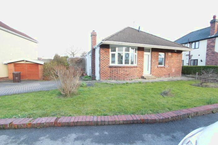 3 Bedroom Detached Bungalow To Rent In Main Avenue, Totley Rise, Sheffield S17