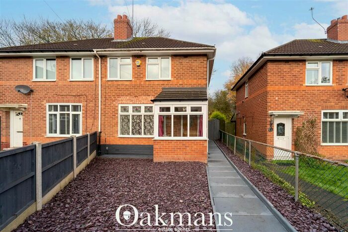 2 Bedroom Property To Rent In Penn Grove, Birmingham, B29