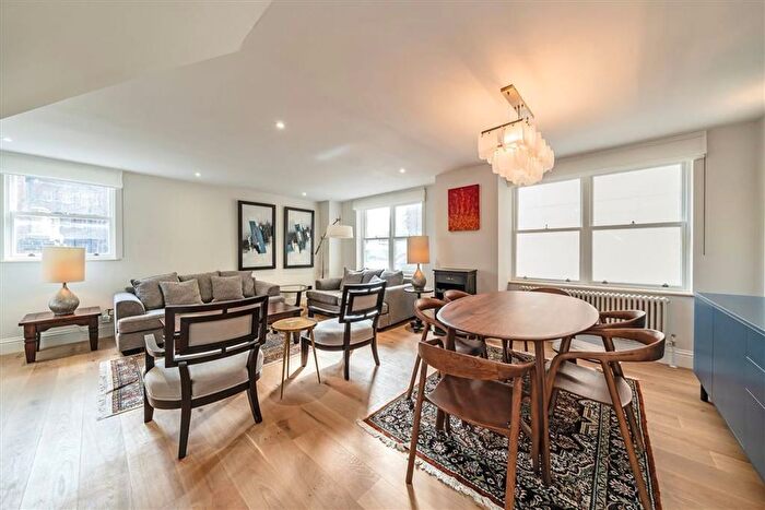 2 Bedroom Flat To Rent In Queen's Gate, South Kensington, SW7