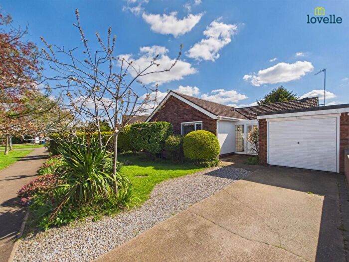 3 Bedroom Detached Bungalow To Rent In Parkside, Lincoln, LN2