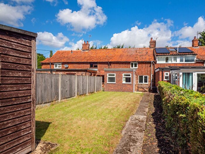 3 Bedroom Terraced House For Sale In Bridge Road, Great Ryburgh, NR21