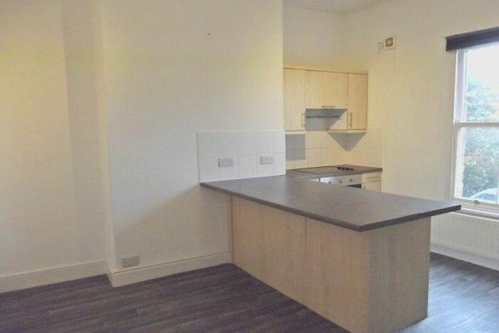 4 Bedroom Maisonette To Rent In West Kirby, Wirral, CH48