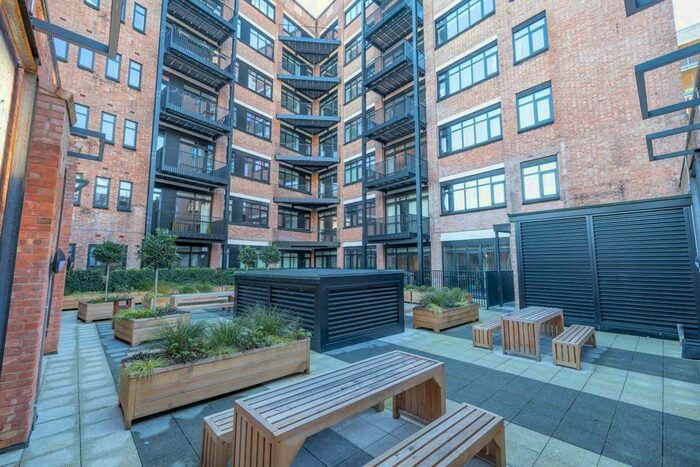 1 Bedroom Flat To Rent In Gooch Street North, Birmingham, B5